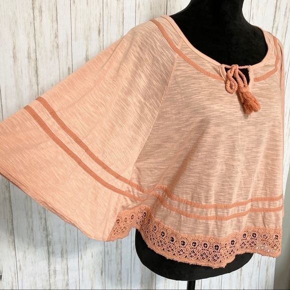 Taylor & Sage Orange top butterfly sleeve size large - Picture 2 of 8